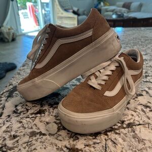Vans tan women’s 6.5 Sneakers